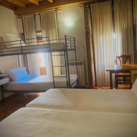 Hostal As Margaritas Santiago de Compostela Kültér fotó