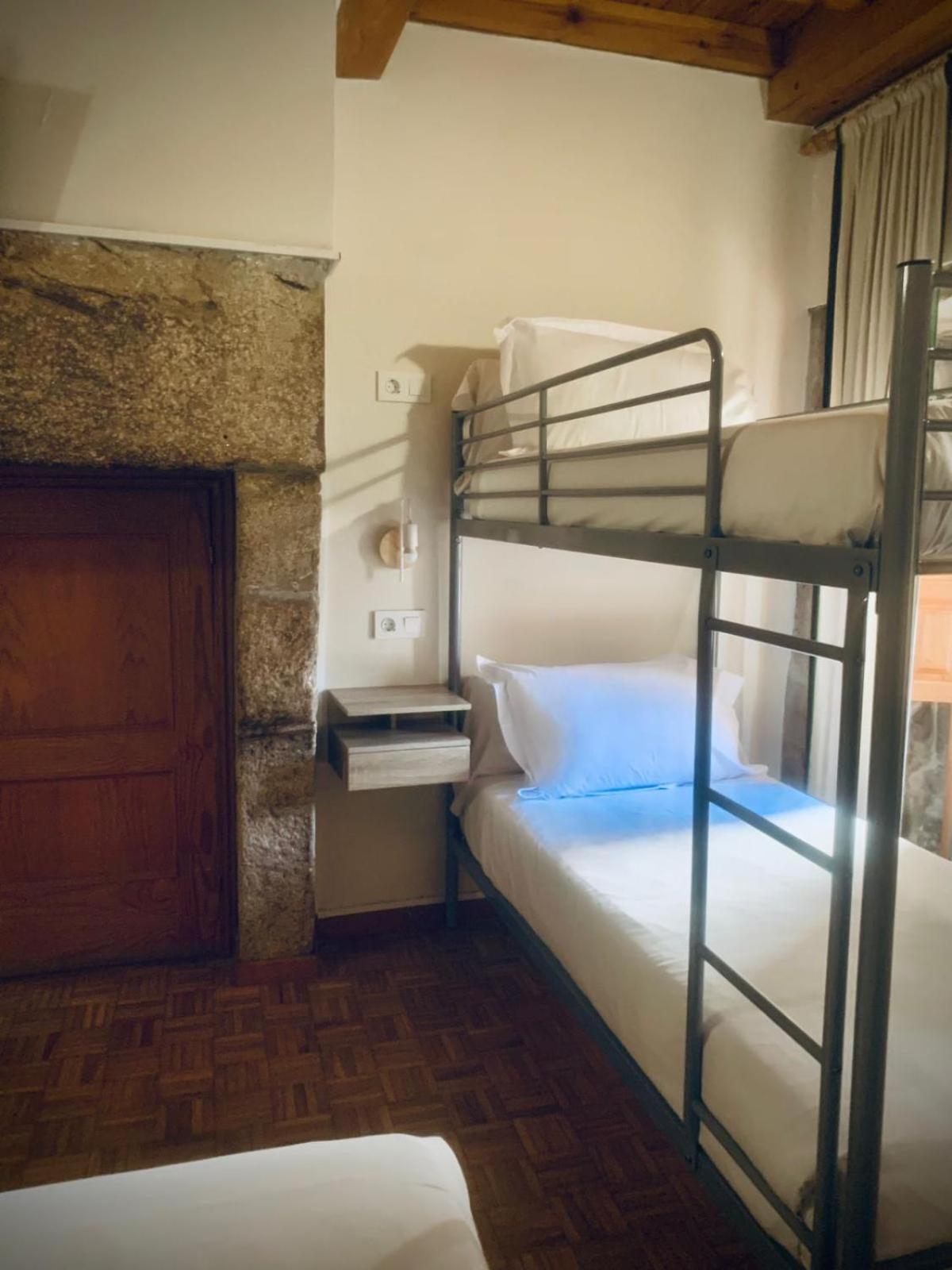 Hostal As Margaritas Santiago de Compostela Kültér fotó
