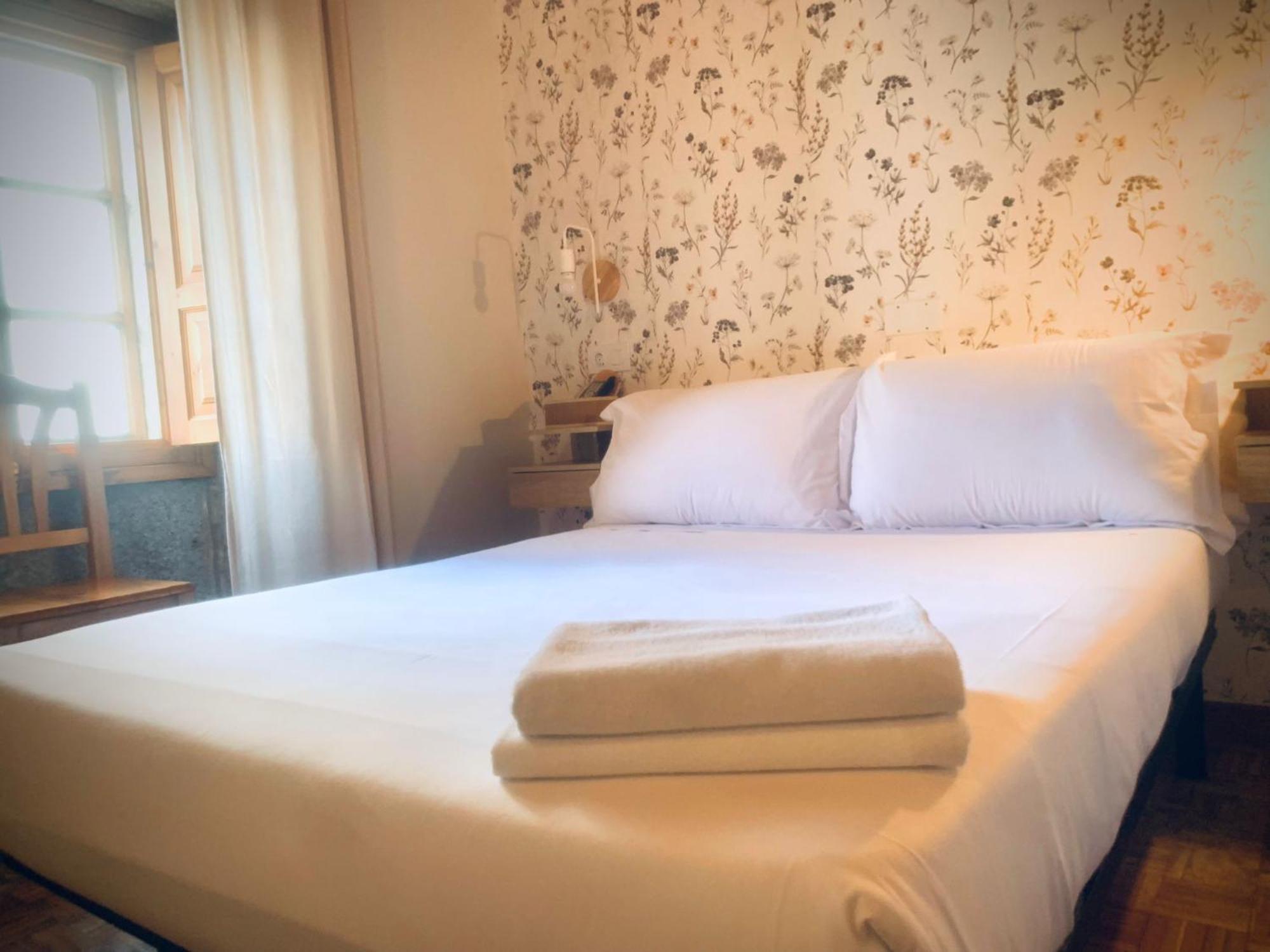 Hostal As Margaritas Santiago de Compostela Kültér fotó